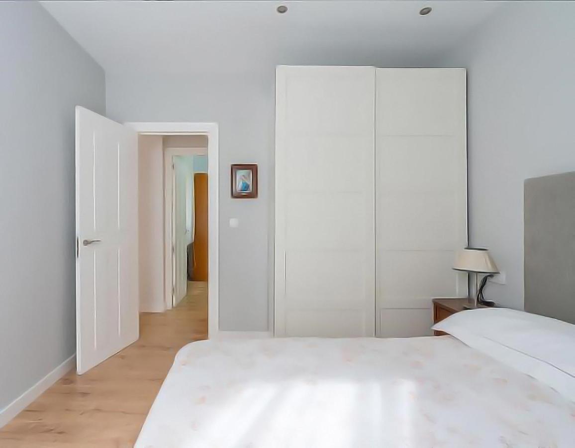 Cosy Areeta Station Arenas Apartment *