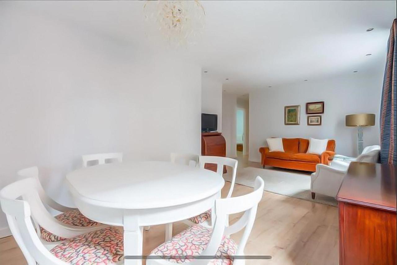 Apartment Cosy Areeta Station Arenas